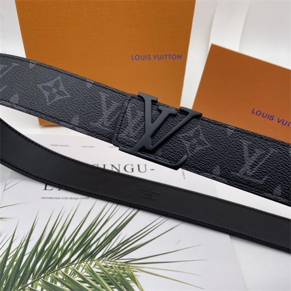 シックな存在感 LOUIS VUITTON ルイヴィトン コピー ワイドベルト グレーモノグラム 同色ロゴ金具