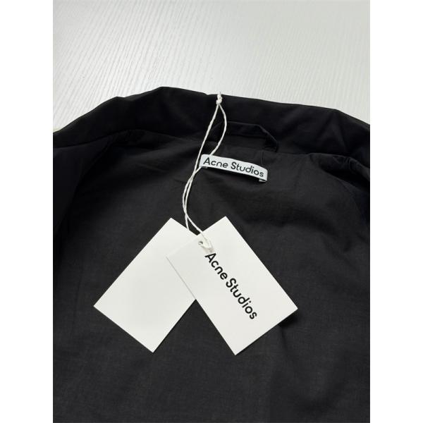 襟配色が映える Acne Studios アクネ ストゥディオズ コピー ジップジャケット ラグランスリーブ イージーヘム