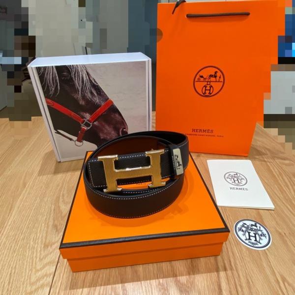 HERMÈS コピー 2026注目モデル Hバックル メンズ本革ベルト イタリアンレザー シボ型押し 端正ステッチ