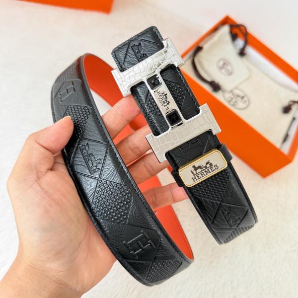 HERMÈS コピー 指名買い候補 メンズHバックルベルト 一層牛革 リバーシブル仕様 メタル金具 都会的スタイル
