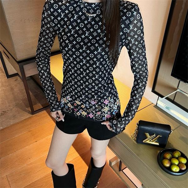 透け感が映える LOUIS VUITTON ルイヴィトン コピー 長袖トップス オールオーバーモノグラム フローラルアクセント