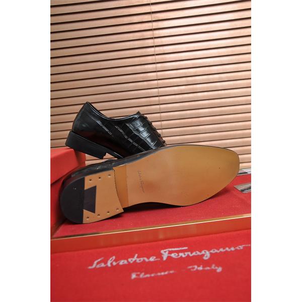 新作★★SALVATORE FERRAGAMO フェラガモビジネスシューズコピーメンズ2026トレンド