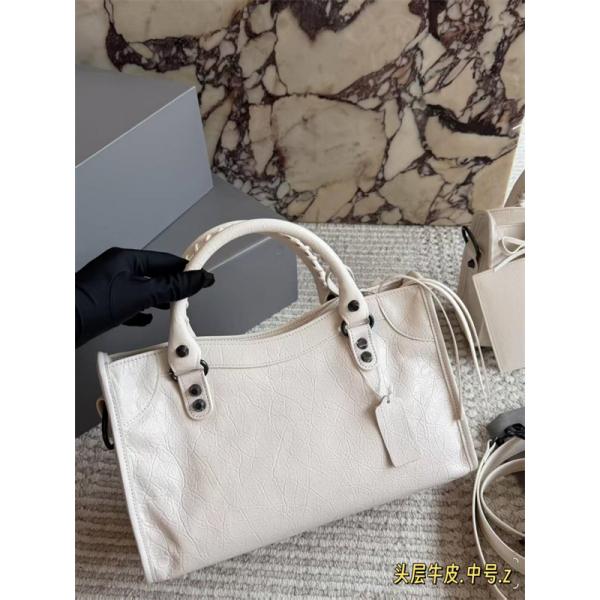 都会派オフィス BALENCIAGA バレンシアガ コピー 2WAYハンドバッグ フロントジップ タッセルアクセント