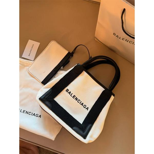 通勤コーデに映える BALENCIAGA バレンシアガ コピー ハンドバッグ ロゴキャンバス 端正トートフォルム