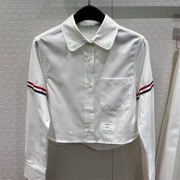 プレッピームード THOM BROWNE トム ブラウン コピー 2ピースセット ポケットシャツ ハイウエストプリーツ