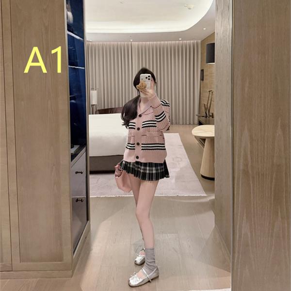 プレッピームード BURBERRY バーバリー コピー 2ピースセット 襟付きニット チェックミニスカート ピンク系