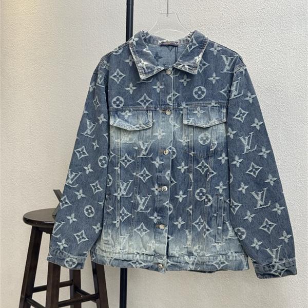 グレイッシュブルー 色落ち加工 ダブルポケット LOUIS VUITTON ルイヴィトン コピー モノグラムデニムブルゾン ストリート仕様