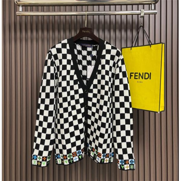 秋冬★ルイヴィトンカーデガンコピー★ Louis Vuittonメンズファッションカッコイイ個性的上品