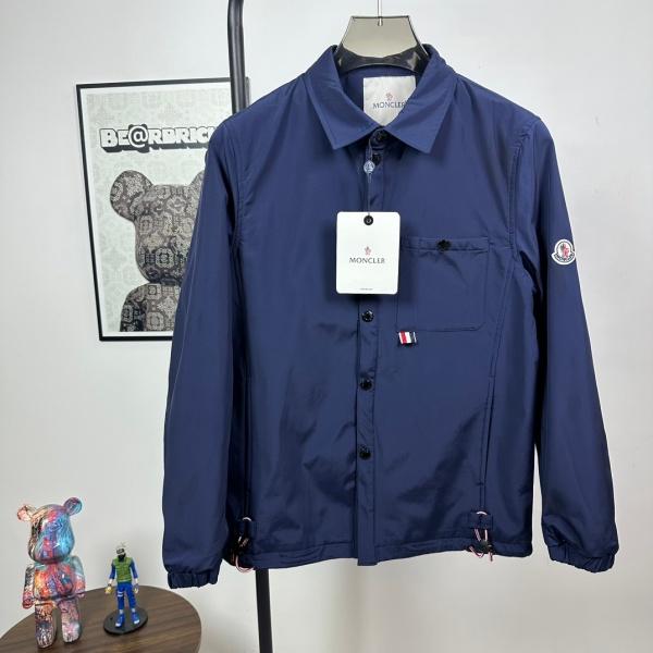 軽快な着心地 モンクレール激安 シャツジャケット MONCLER 胸ポケット ネイビーデザイン