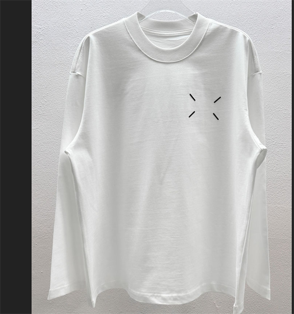 オーバーサイズMaison Margielaメゾン マルジェラ MM6 長袖tシャツコピー ゆったりシルエット 重ね着にも最適 