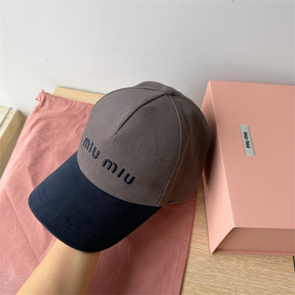 大人可愛い2026♥MIUMIUミュウミュウキャップスーパーコピー幅広いコーデに合わせやすい