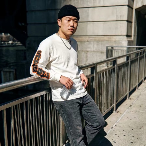 袖グラフィック 長袖Tシャツ Supreme激安 クラック風レタリング オーバーシルエット シュプリーム ストリート