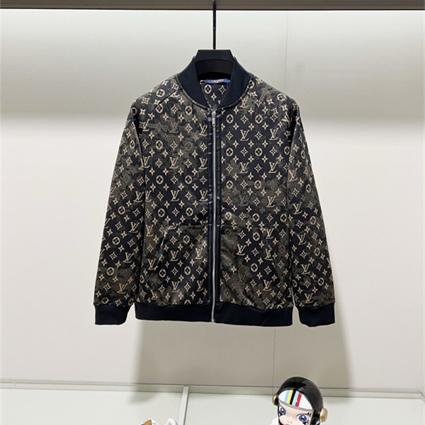 モノグラム総柄 ジップジャケット ジョガーパンツ LOUIS VUITTON ルイヴィトン コピー セットアップ ヴィンテージトラック