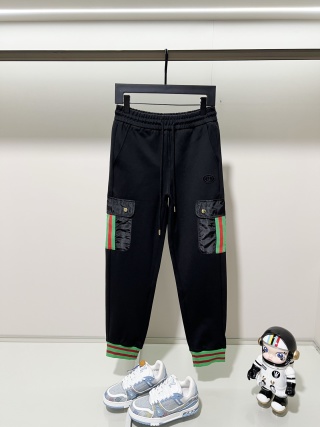 カーゴポケット Webライン ジップパーカー ジョガーパンツ GUCCI グッチ コピー セットアップ アーバンユーティリティ