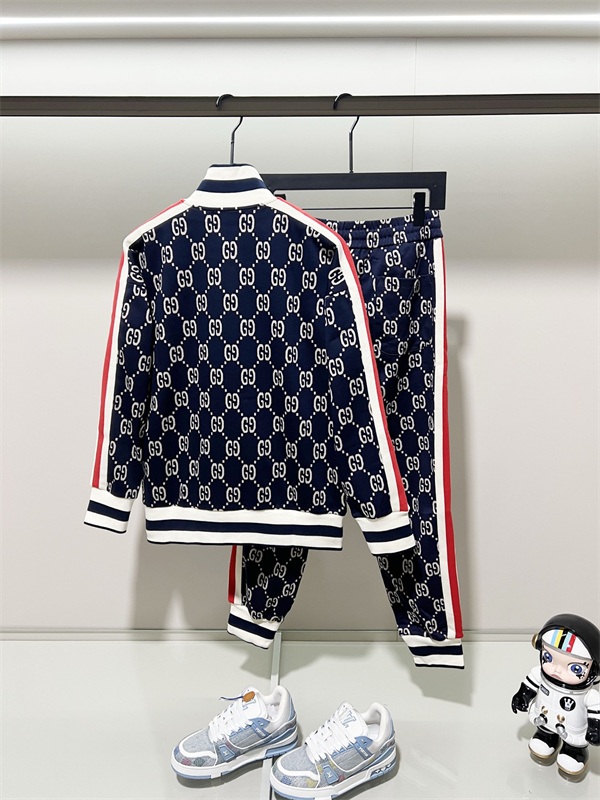 ダークネイビー モノグラムスタイル ストライプリブ GUCCI グッチ コピー セットアップ アーバンカレッジ