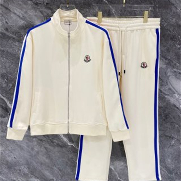トリコロールライン スタンドカラー アイコンワッペン MONCLER モンクレール コピー セットアップ フレンチスポーツ
