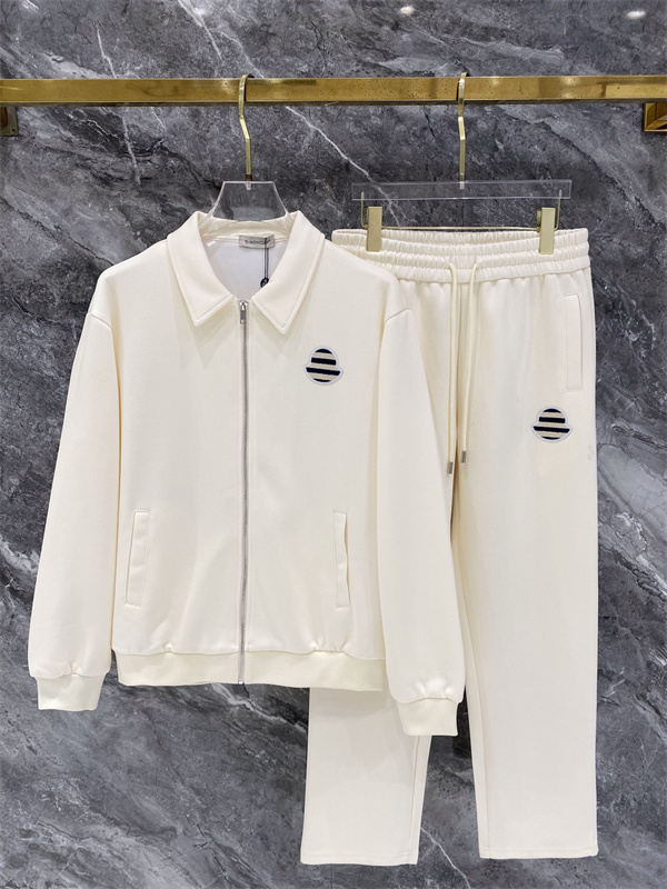 アイコンワッペン ジップジャケット イージーパンツ MONCLER モンクレール コピー セットアップ クラシックスポーツ
