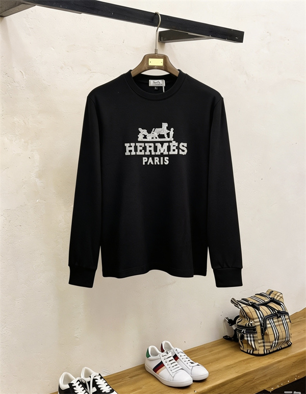 キャリッジグラフィック クラシックモチーフ HERMÈS エルメス コピー 長袖Tシャツ レトロカレッジ