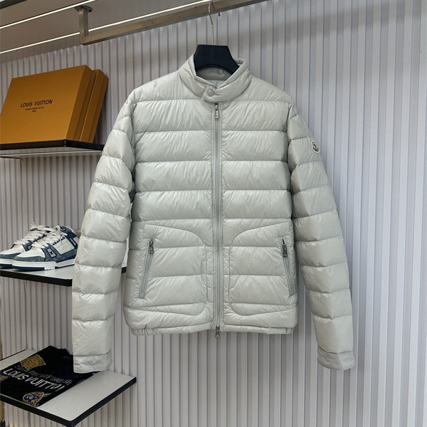 ブラック・ネイビー・ライトグレー スマートシルエット MONCLER モンクレール コピー ダウンジャケット デイリーカジュアルv 