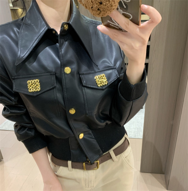 個性的♥LOEWEロエベレザージャケットコピー秋冬トレンド新作2026ファッション人気