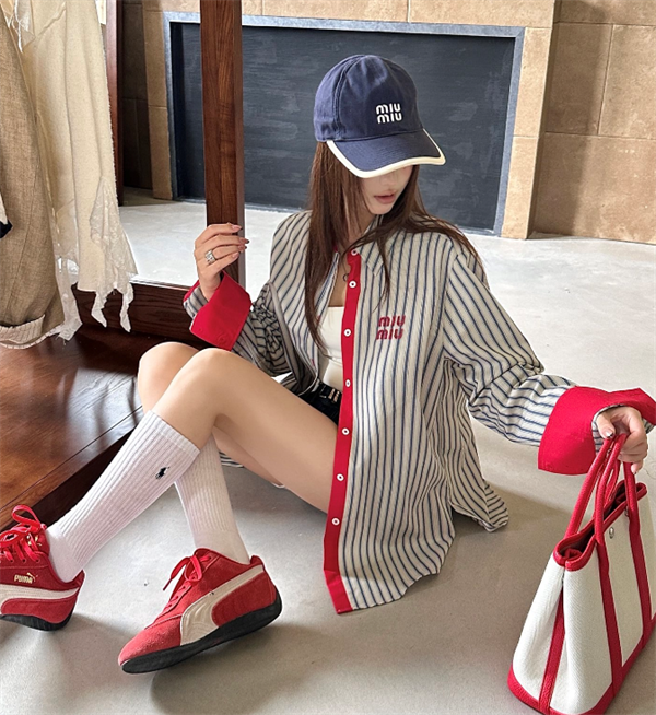 新作☆☆MIUMIUミュウミュウ長袖シャツコピー2026トレンド人気ランキング美品