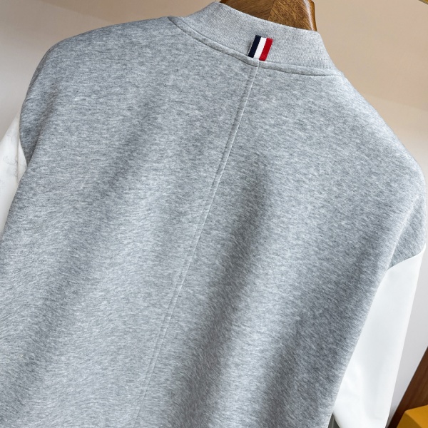ボンバージャケット THOM BROWNE トムブラウン 激安 グレー切替 人気上昇