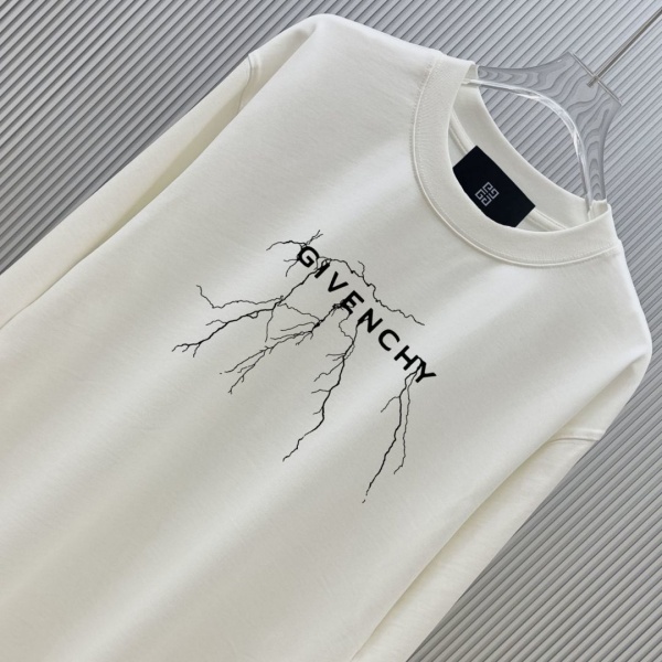 フロントグラフィック ロンT ジバンシィ激安 クラックアート GIVENCHY 人気上昇