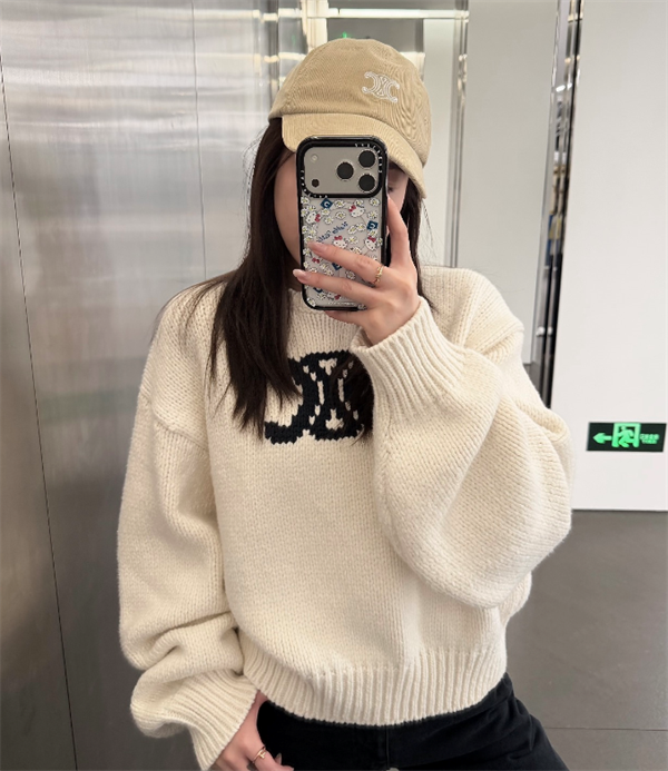 CELINE♥セリーフセーターコピー ショート丈 ニットトップス シンプル 長袖 秋冬 カジュアル