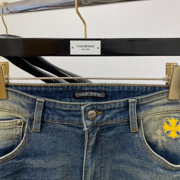 クロス刺繍 デニム クロムハーツ激安 ダメージ風ウォッシュ CHROME HEARTS 話題沸騰