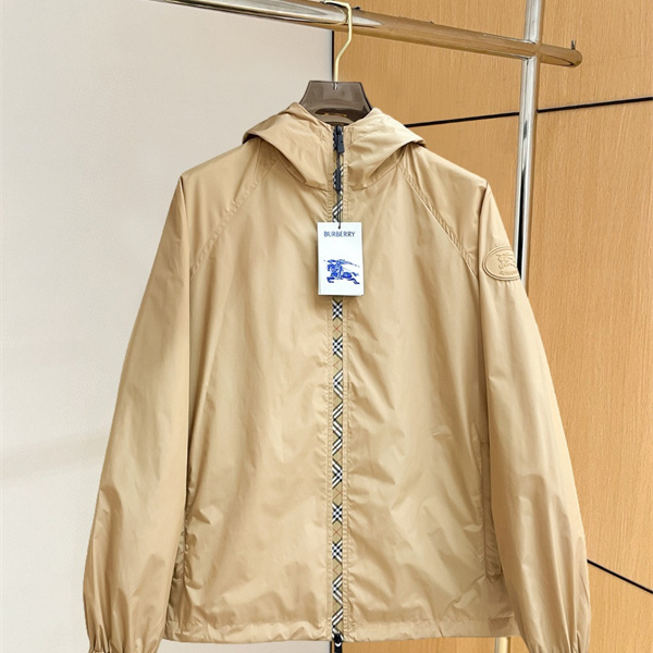 チェックライン 英国カジュアル BURBERRY バーバリー コピー ウインドブレーカー メンズブリティッシュ