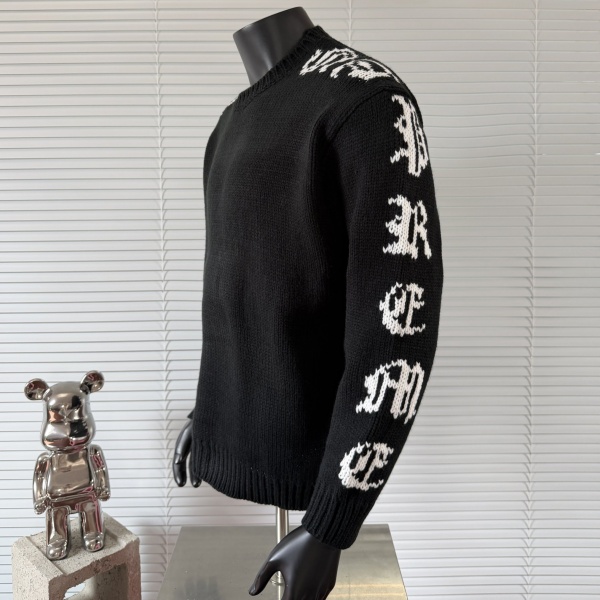 Supreme シュプリーム コピー SS26 WEEK3 Old English Sleeves Sweater オールドイングリッシュ ニットセーター ユニセックス