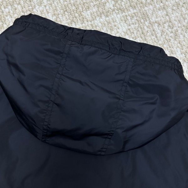 MONCLER モンクレール コピー 2026 Coquelicot Hooded Jacket フーデッド ナイロンジャケット 撥水 アウトドア ユニセックス