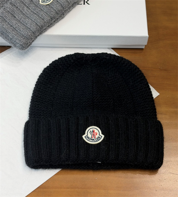 秋冬トレンドモンクレール ニット帽コピー MONCLER 通販ショッピング