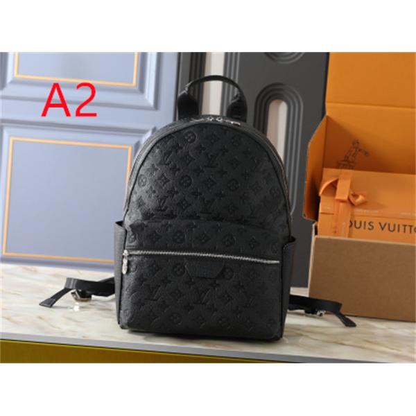 エンボスモノグラム フロントジップ LOUIS VUITTON ルイヴィトン コピー バックパック 多色展開