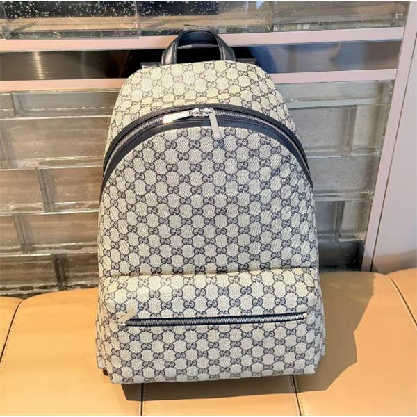 GUCCI最新★グッチリュックサックコピービジネスシーンにも対応 A4ファイル収納可 