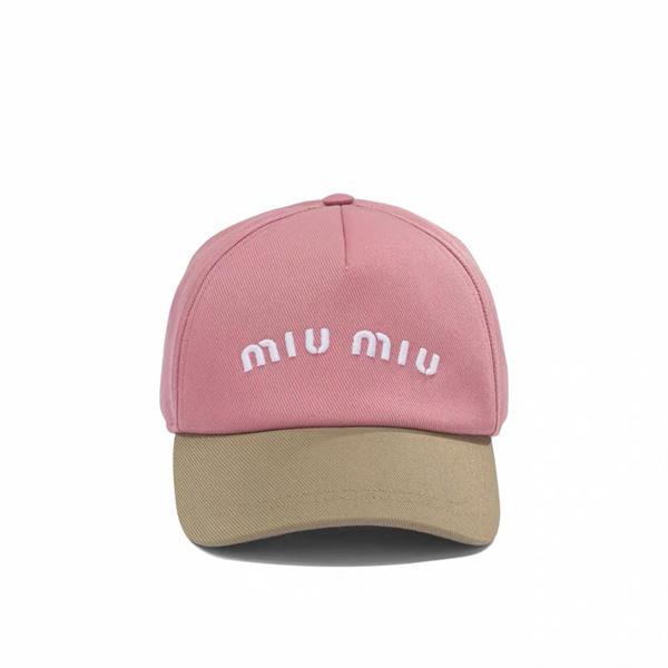 MIUMIUスーパーコピーミュウミュウ☆キャップ人気2026コットン素材のベースボールキャップ