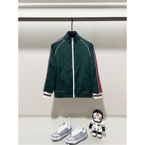レトロスポーツ エンボス総柄 コントラストライン GUCCI グッチ コピー ジップセットアップ ストリートトラック