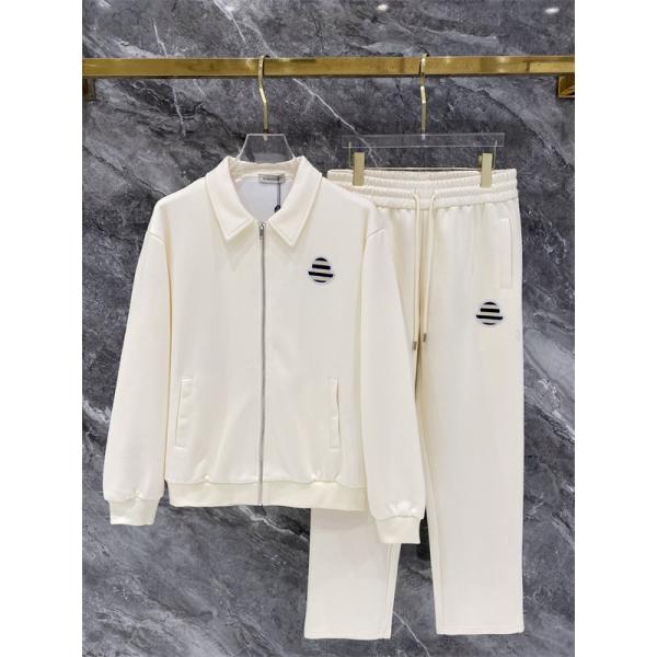 アイコンワッペン ジップジャケット イージーパンツ MONCLER モンクレール コピー セットアップ クラシックスポーツ