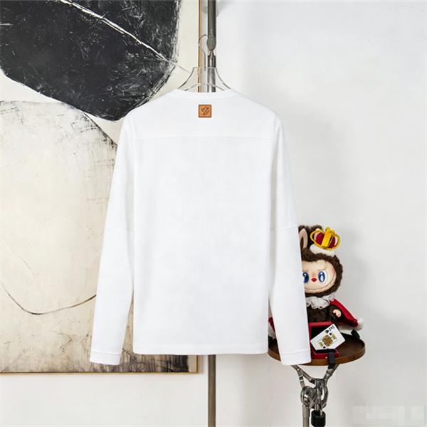 ミニマルロゴ ワンポイント クルーネック LOUIS VUITTON ルイヴィトン コピー 長袖Tシャツ アーバンベーシック