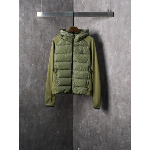 スポーティ切替 ダウンパネル フーディー MONCLER モンクレール コピー ジャケット アーバンアウトドア
