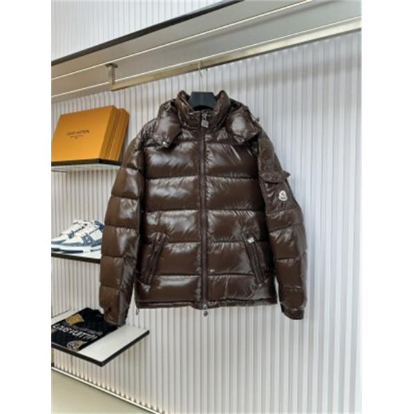 アーバンスポーツ デタッチャブルフード仕様 MONCLER モンクレール コピー ショートダウン ストリートスポーツ