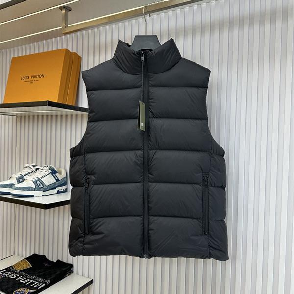 ブラック ショートパファー仕様 BALENCIAGA バレンシアガ コピー ダウンベスト デイリーカジュアル