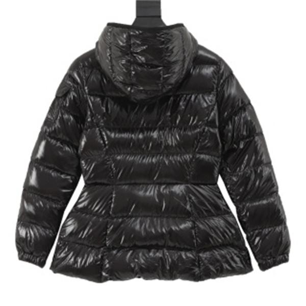 上品シルエット フード付き MONCLER モンクレール コピー パファージャケット ライトビジネス