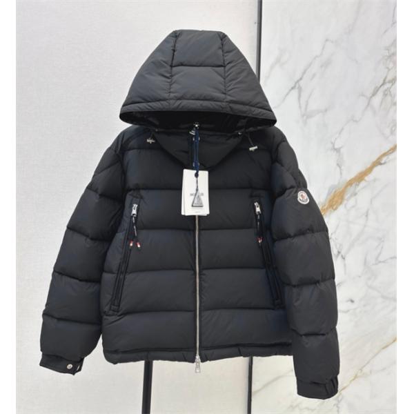 モンクレールダウンスーパーコピー★MONCLER新色 ショート丈 フード付き ダメンズおしゃれ