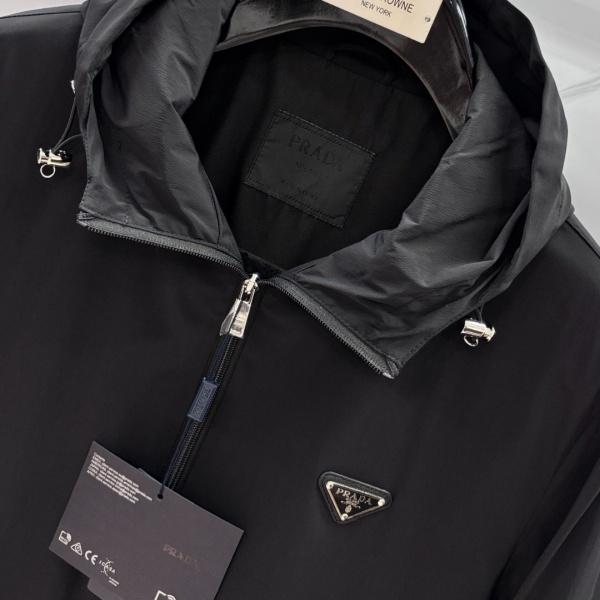 ナイロンジップジャケット プラダ激安 軽快アウター PRADA 指名買い候補
