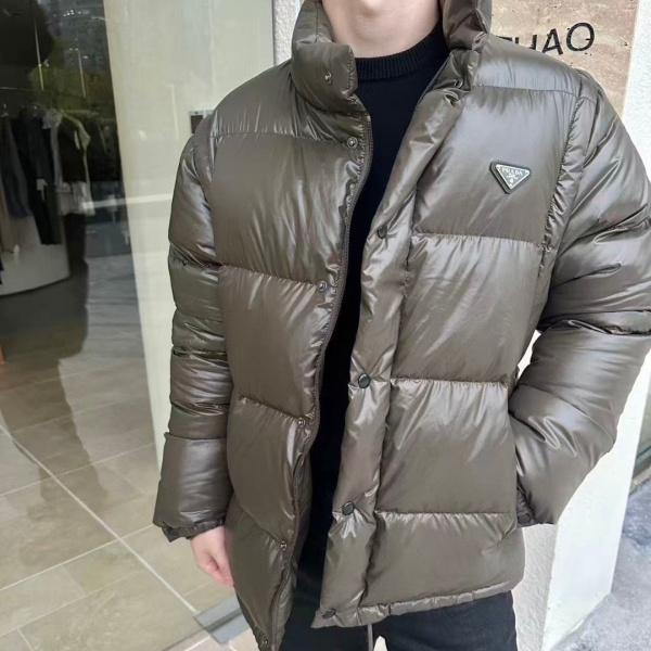 PRADA プラダ コピー 1685882-D80 袖取り外し可能 ダウンジャケット 2WAY ダウンベスト ライトブラウン ユニセックス