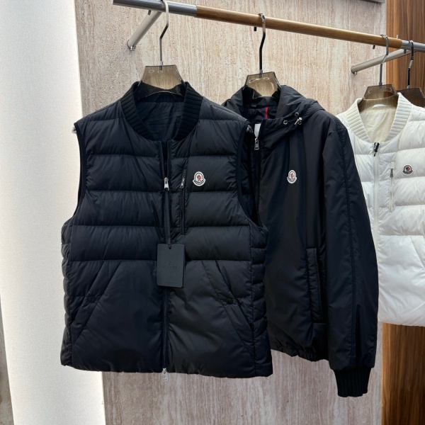 MONCLER コピー モンクレール 2WAY ダウンジャケット＆ダウンベスト セット フーデッド 軽量 保温 ユニセックス