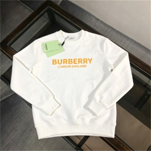 LONDON ENGLAND レタリング カレッジムード BURBERRY バーバリー