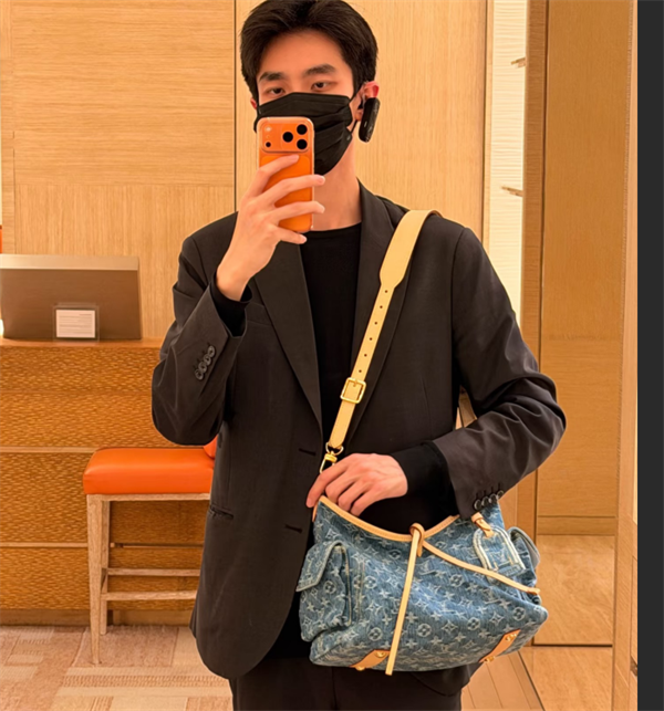 上品❤2026 LV ルイヴィトンショルダーバッグコピー デニム キャリーオール 2WAY ハンドバッグ  大容量