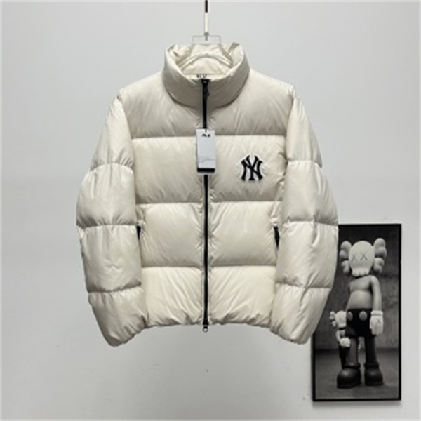 NYロゴが映える冬アウター MLB エムエルビー コピー 中綿ブルゾン ショート丈カジュアル